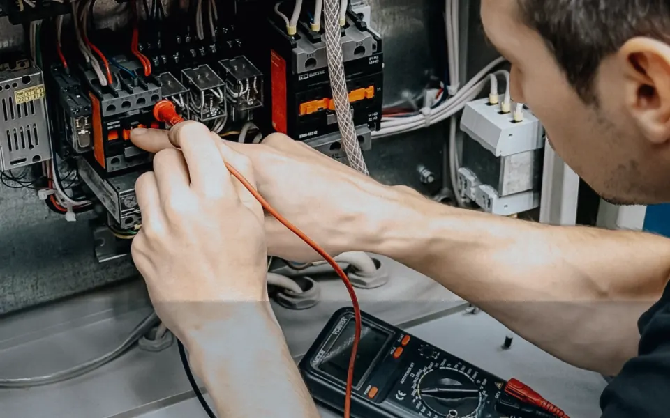 Обслуживание и сервис VRF: инженерное руководство · 42
