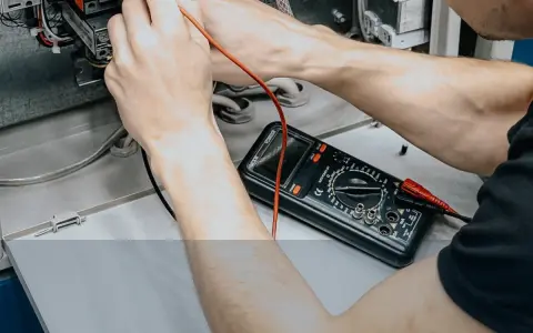 Обслуживание и сервис VRF: инженерное руководство · 40